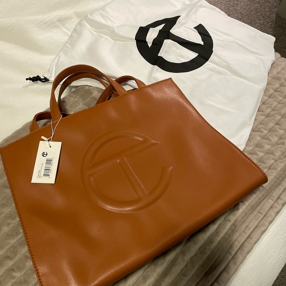 Telfar Bag - Medium Tan (NEW WITH TAGS!)